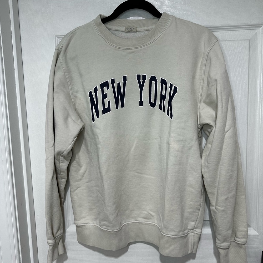 Brandy Melville Off-White Pullover